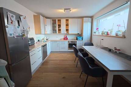 Wohnung Lingenfeld - 3 Zimmer, 93 m&sup2;, 1.090&euro; | Angebot:26031968