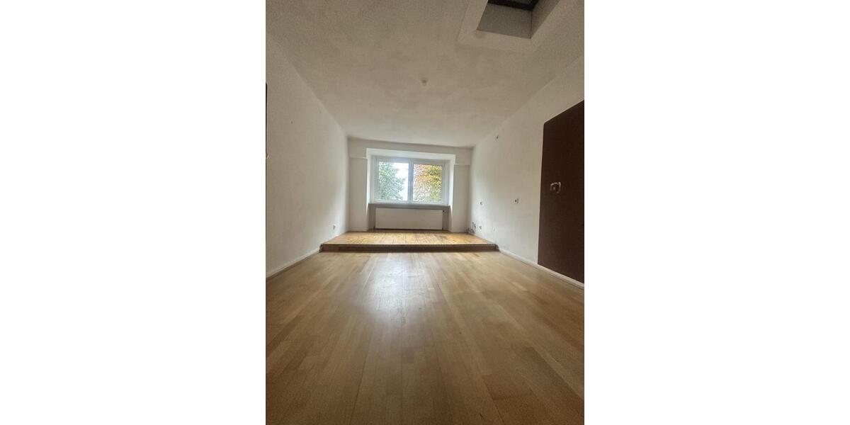 Etagenwohnung Wuppertal Gemarkung Langerfeld - 4 Zimmer, 107 m&sup2;, 250&euro; | Angebot:26545796