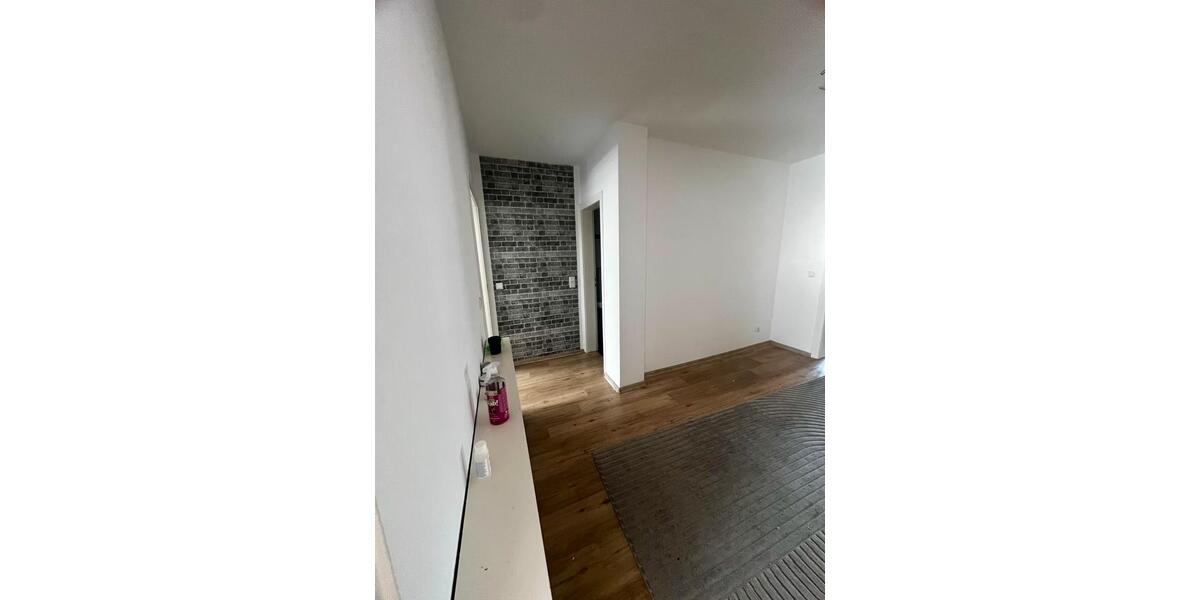 Etagenwohnung Oberhausen - 3 Zimmer, 96 m&sup2;, 1.150&euro; | Angebot:26497334