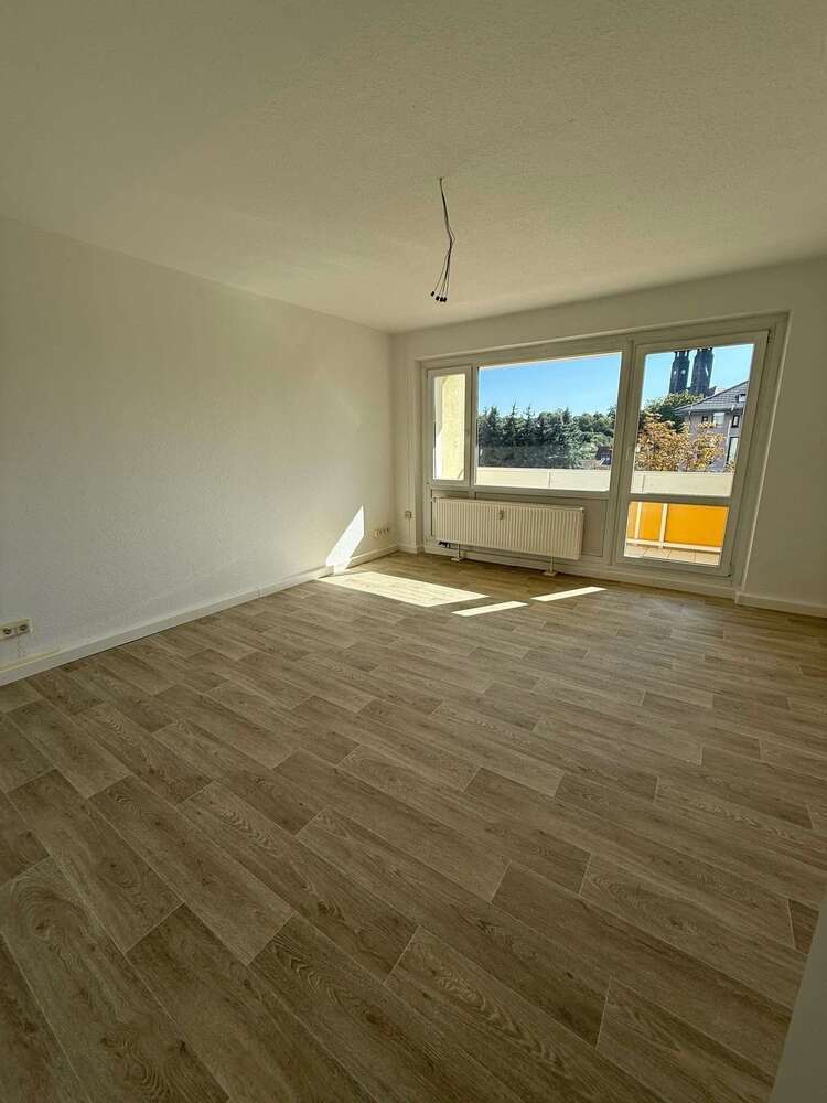 Wohnung zum Mieten in Dresden 533 € 62.65 m²