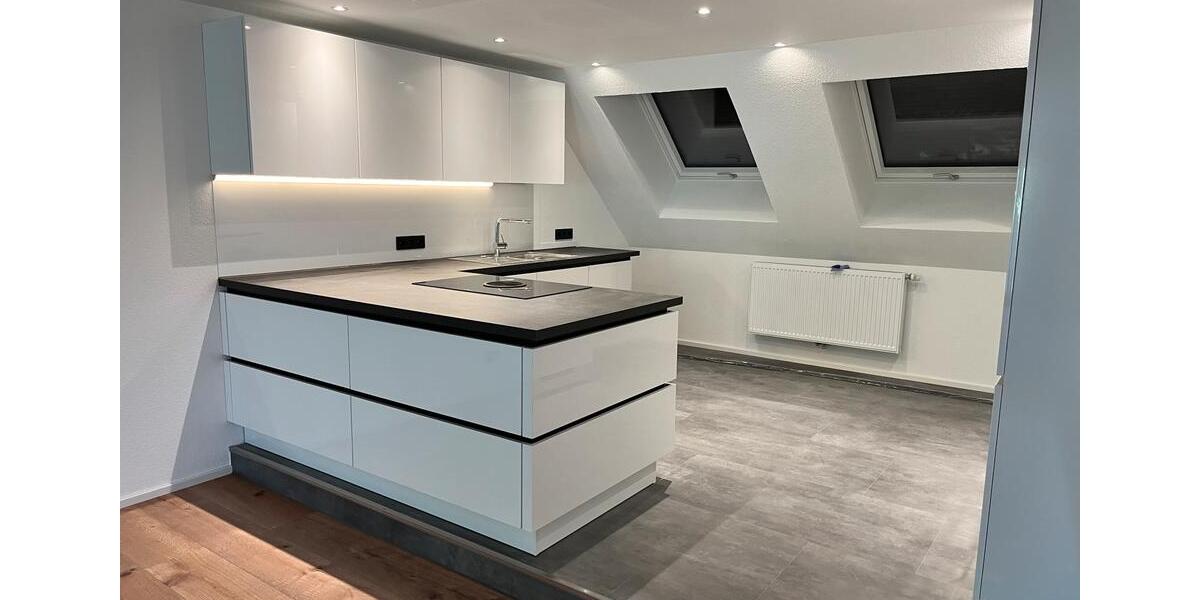 Etagenwohnung Blaustein - 3 Zimmer, 120 m&sup2;, 1.370&euro; | Angebot:25216171