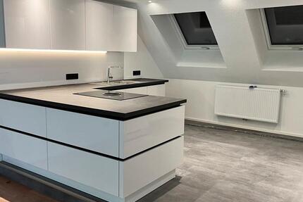 Wohnung Blaustein - 2 Zimmer, 120 m&sup2;, 1.370&euro; | Angebot:25216171