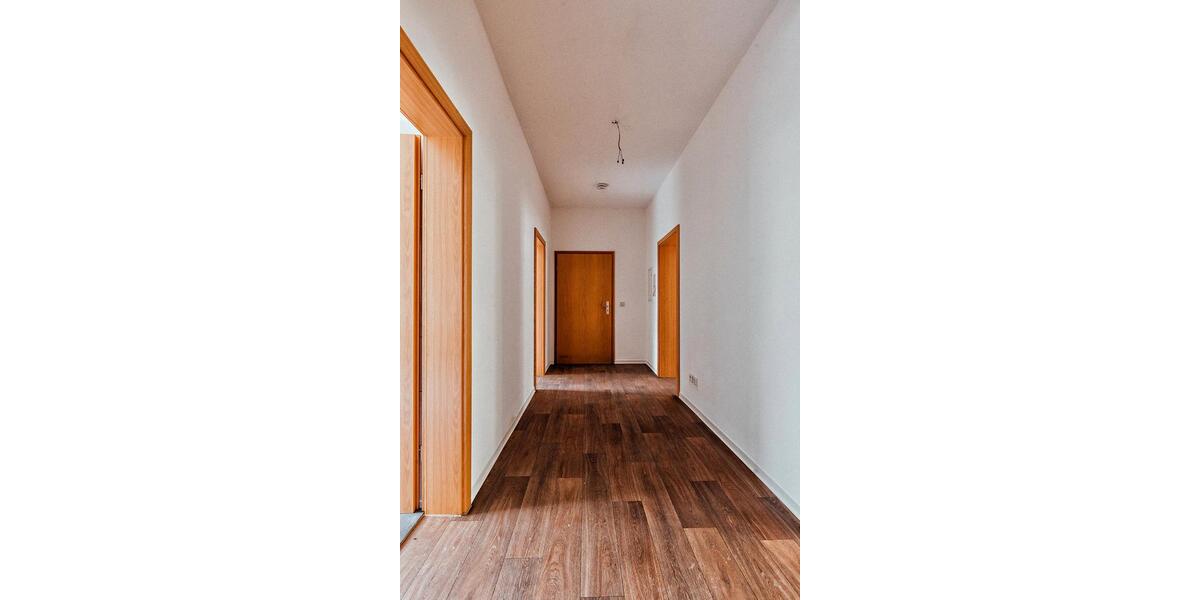 Erdgeschoßwohnung Zeitz - 3 Zimmer, 75 m&sup2;, 410&euro; | Angebot:26619862