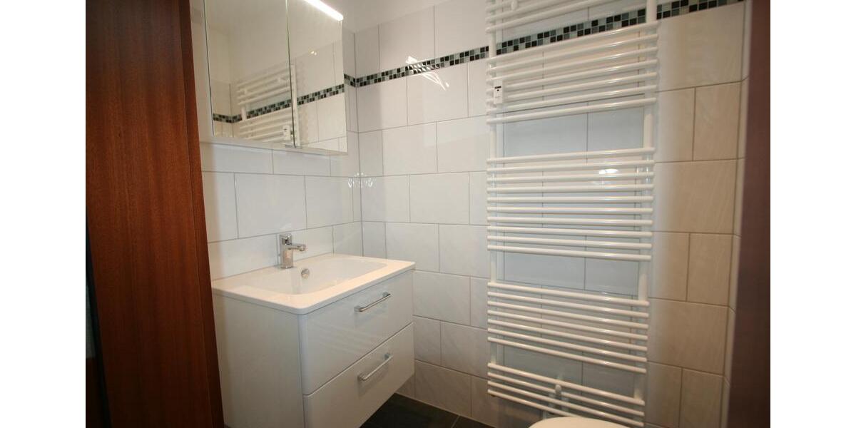 Einfamilienhaus Burgdorf - 5 Zimmer, 125 m&sup2;, 1.499&euro; | Angebot:23900637