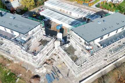 Wohnung zum Mieten in Glauchau 1.183,04 € 110.05 m² 4 zimmer