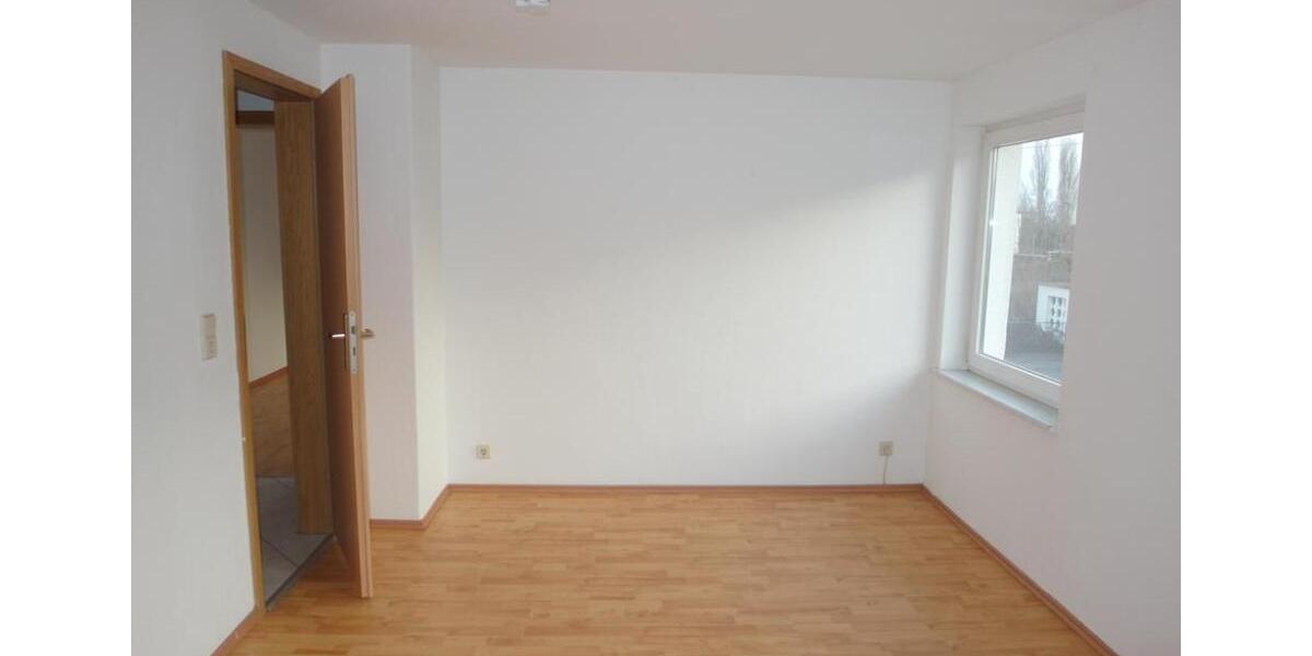 Etagenwohnung Zeithain - 2 Zimmer, 48 m&sup2;, 310&euro; | Angebot:25454601