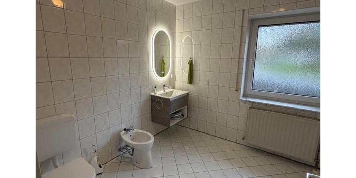 Etagenwohnung Großalmerode - 4 Zimmer, 120 m&sup2;, 750&euro; | Angebot:25806094