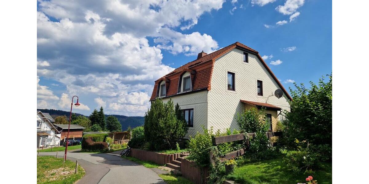 Erdgeschoßwohnung Suhl Schmiedefeld am Rennsteig - 3 Zimmer, 56 m&sup2;, 250&euro; | Angebot:25396117