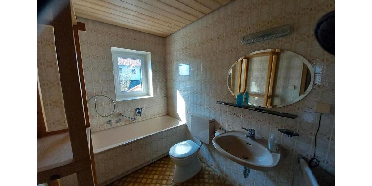 Wohnen auf Zeit Lauben - 1 Zimmer, 15 m&sup2;, 450&euro; | Angebot:25993185