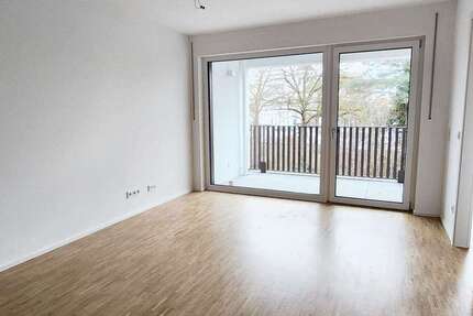 Wohnung Regensburg Königswiesen - 2 Zimmer, 45 m&sup2;, 890&euro; | Angebot:25217386