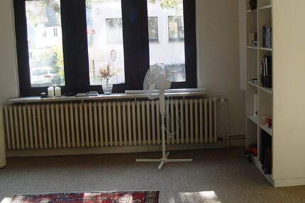 Büro-Praxisetage im Erdgeschoss 5 zimmer