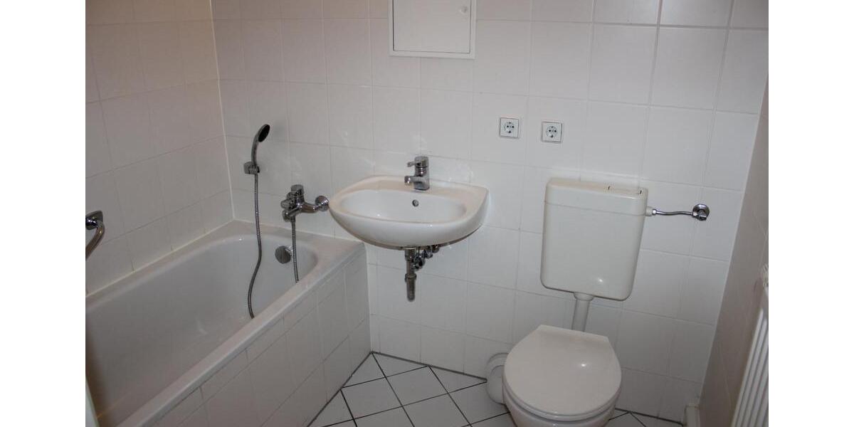 Etagenwohnung Gera Lusan - 1 Zimmer, 35 m&sup2;, 295&euro; | Angebot:14302863