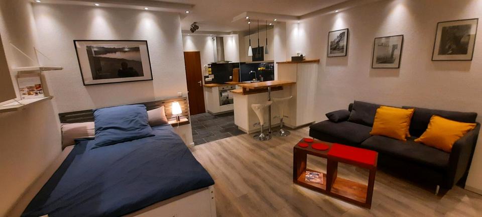 Erdgeschoßwohnung Frankfurt am Main Nord-Ost - 1 Zimmer, 33 m&sup2;, 1.020&euro; | Angebot:25650713