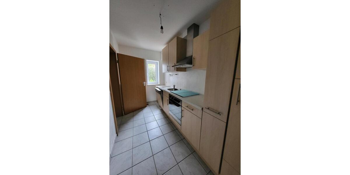 Etagenwohnung Eppingen - 3 Zimmer, 92 m&sup2;, 900&euro; | Angebot:25993666