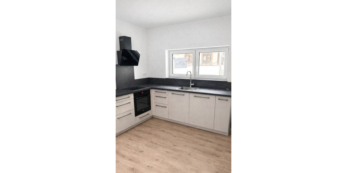 Erdgeschoßwohnung Sulz am Neckar - 3.5 Zimmer, 95 m&sup2;, 994&euro; | Angebot:24465138