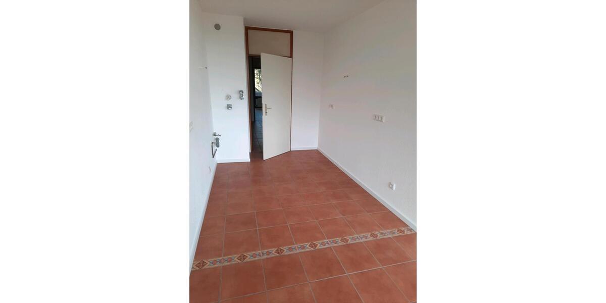 Etagenwohnung Bingen am Rhein - 3 Zimmer, 92 m&sup2;, 1.200&euro; | Angebot:26041424
