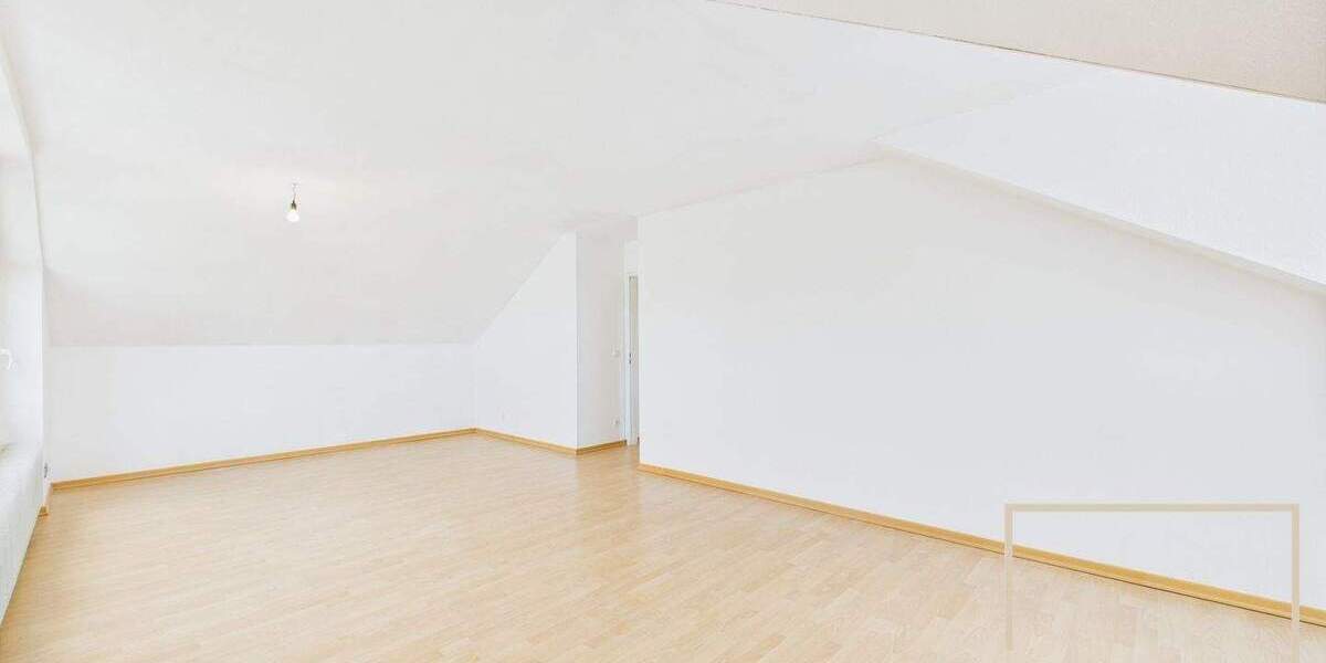 Etagenwohnung Gusterath - 4 Zimmer, 100 m&sup2;, 850&euro; | Angebot:24857680