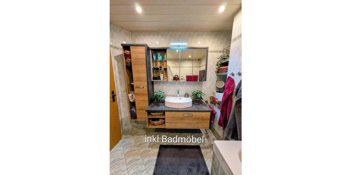Erdgeschoßwohnung Schwarzenberg/Erzgebirge Erzgebirge - 3 Zimmer, 82 m&sup2;, 690&euro; | Angebot:26698392