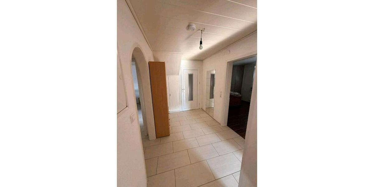 Etagenwohnung Weißbach - 3 Zimmer, 70 m&sup2;, 950&euro; | Angebot:26497847