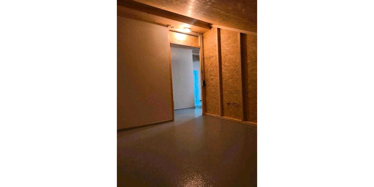 Etagenwohnung Dingolfing - 2 Zimmer, 50 m&sup2;, 600&euro; | Angebot:25292410