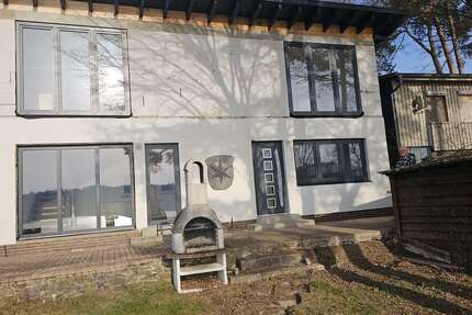 Haus Waldeck - 3 Zimmer, 100 m&sup2;, 860&euro; | Angebot:25458450