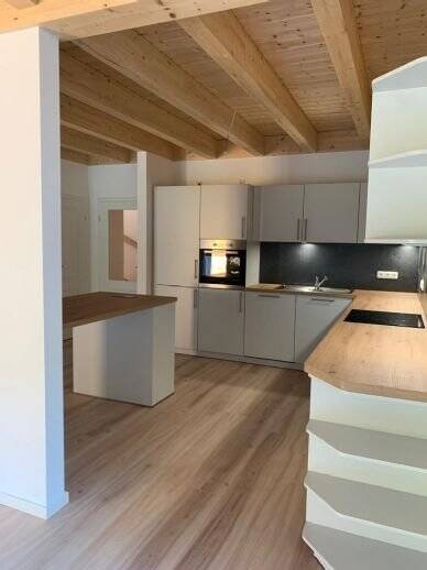 Etagenwohnung Hamburg Nienstedten - 5 Zimmer, 140 m&sup2;, 3.500&euro; | Angebot:26190642