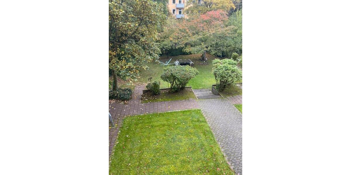 Etagenwohnung Kassel Bad Wilhelmshöhe - 3 Zimmer, 102 m&sup2;, 1.200&euro; | Angebot:26694090