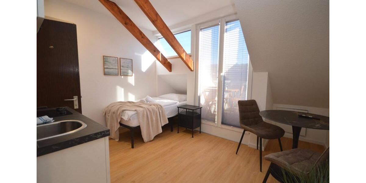 Wohnen auf Zeit Detmold Hakedahl - 10 Zimmer, 250 m&sup2;, 30&euro; | Angebot:24784467