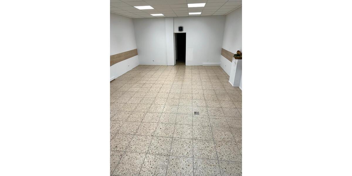 Ladenlokal zu Vermieten zimmer