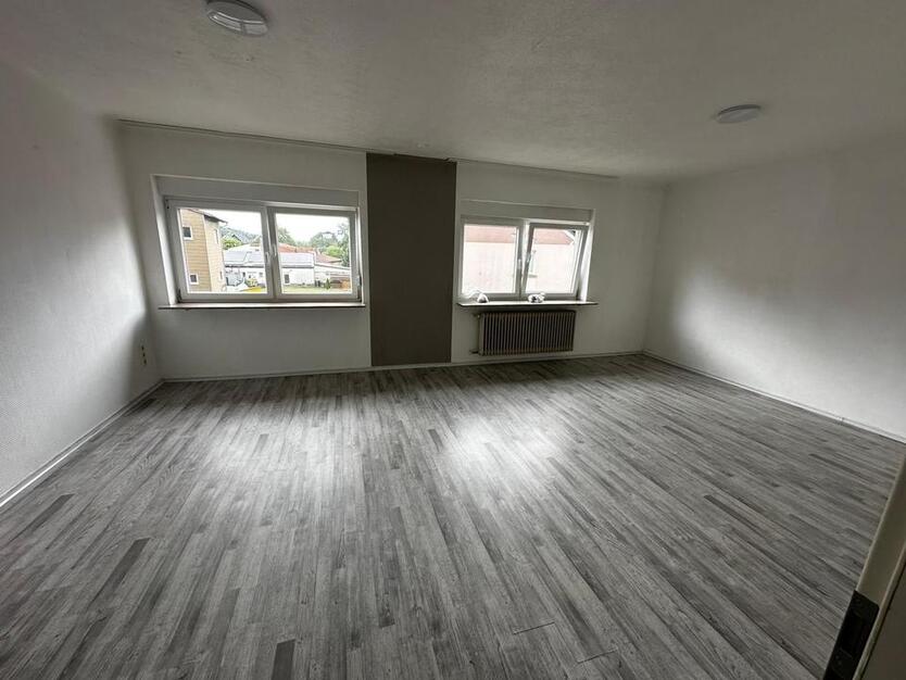 Ottw.-Lautenbach: Großzügige 2-ZKB (ca.70m²) mt Einbauküche