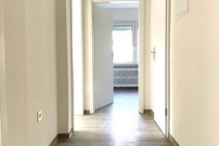 Zum Einzug bereit! 3-Zimmer Wohnung in ruhiger Wohngegend