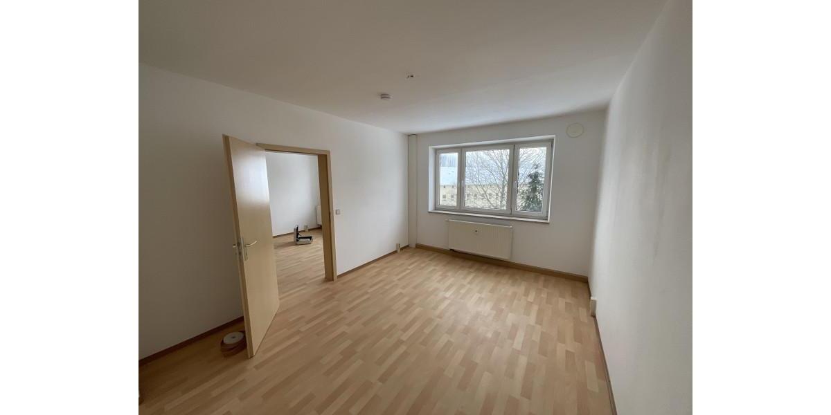 Etagenwohnung Suhl Aue 1 - 2 Zimmer, 47 m&sup2;, 330&euro; | Angebot:26181170