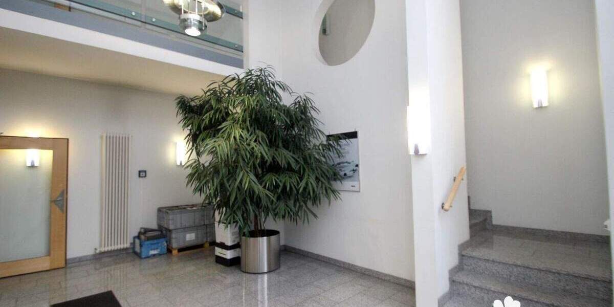 BERK Immobilien - Produktions- Lager- und Büroflächen (möbl.) auf insgesamt ca. 2224 m² zu vermieten zimmer