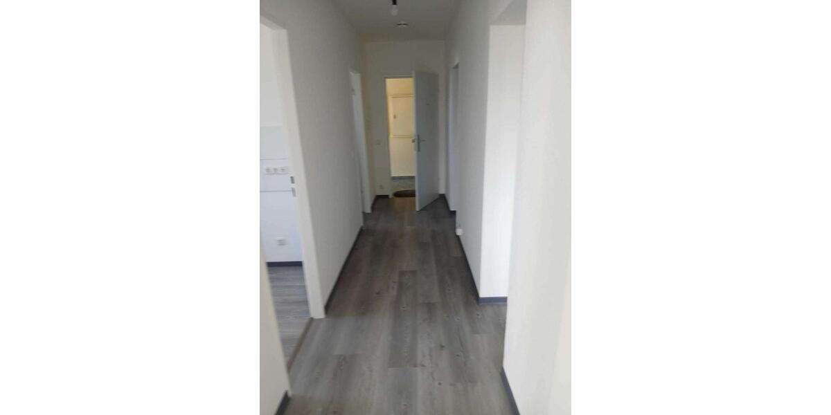 Neu renovierte 2-Zimmer-Wohnung mit Balkon in Dietzenbach 2 zimmer