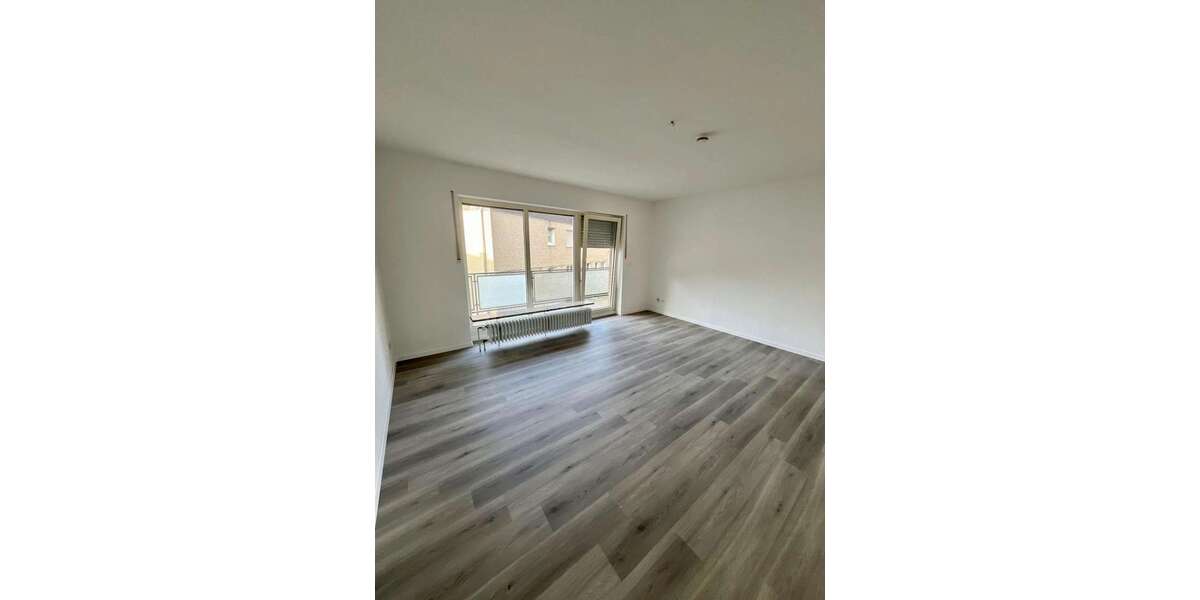 Etagenwohnung Paderborn OT Schloß Neuhaus Schloß Neuhaus - 4 Zimmer, 63 m&sup2;, 796&euro; | Angebot:25301265