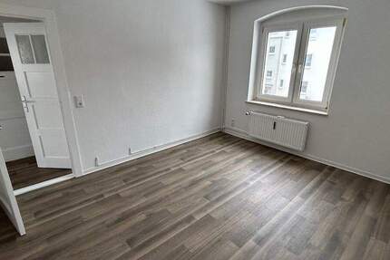 Wohnung Magdeburg Fermersleben - 2 Zimmer, 42 m&sup2;, 288&euro; | Angebot:25154582