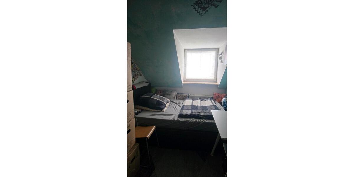 möbeliertes Zimmer in 120qm wohn 4 zimmer