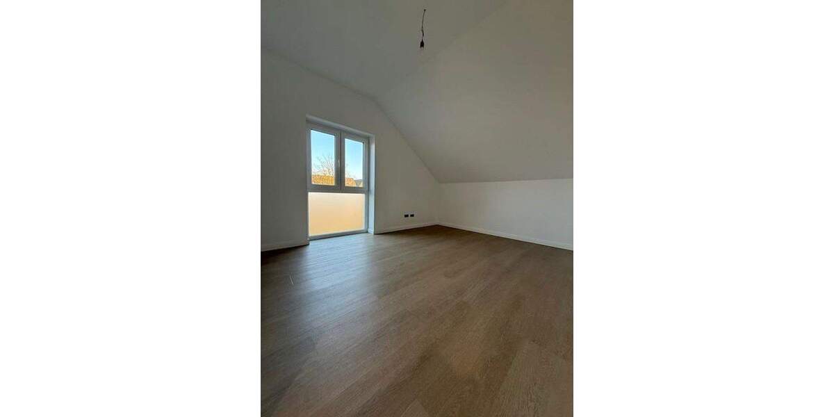 Traumhafte Haushälfte an der Elbe von Privat* Neubau* 4 zimmer