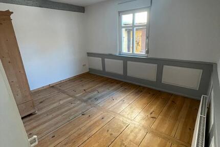1 Zimmer Wohnung 22 qm, teilmöbliert, auch auf Zeit möglich