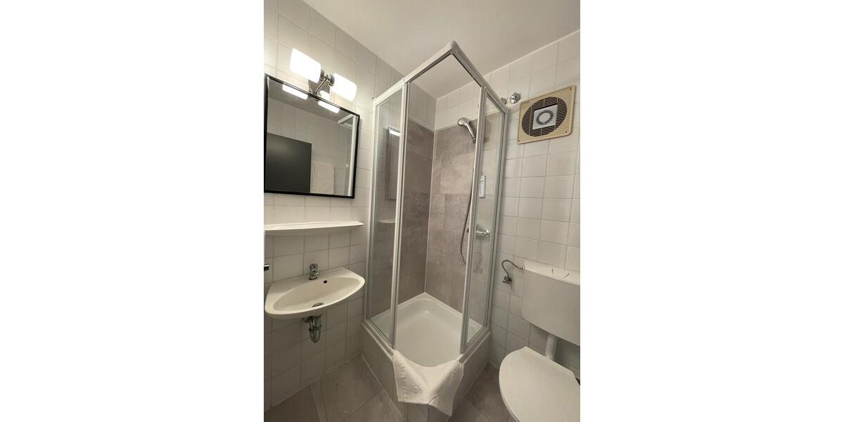 Gewerbeobjekt Hallbergmoos - 1.500&euro; | Angebot:26690527