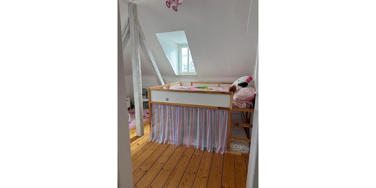 Dachgeschoßwohnung Bad Kissingen - 3 Zimmer, 95 m&sup2;, 1.150&euro; | Angebot:25394500