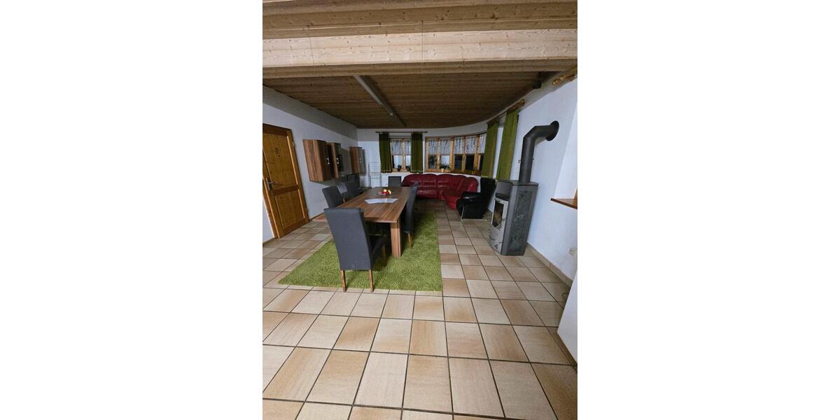Einfamilienhaus Gangkofen - 4.5 Zimmer, 130 m&sup2;, 1.500&euro; | Angebot:26286836
