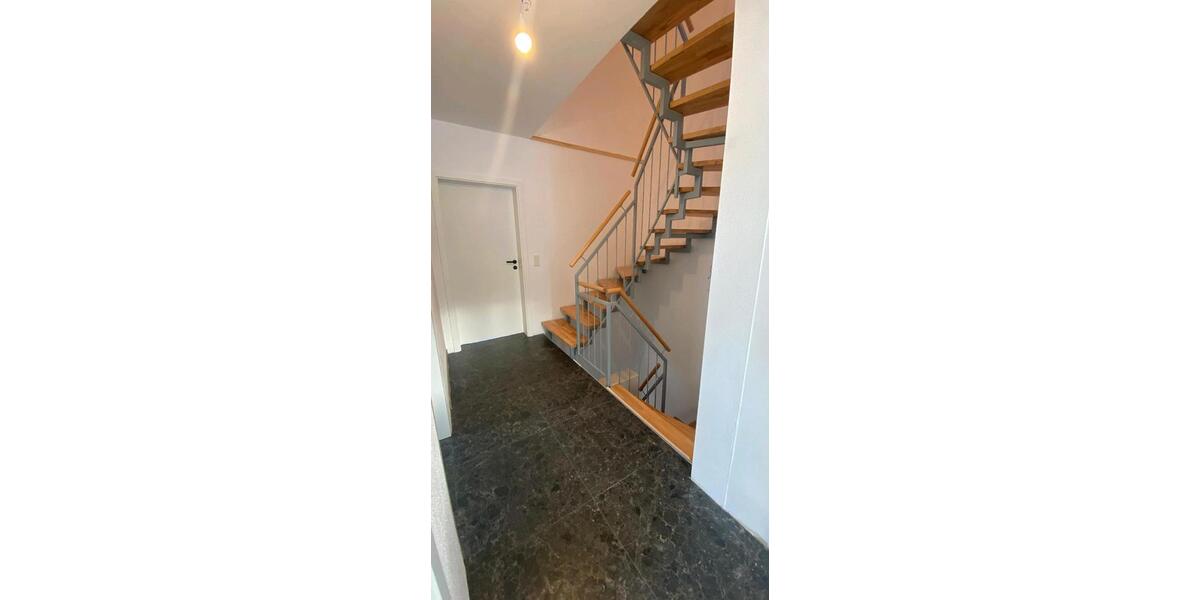 Neubau - Doppelhaushälfte Erstbezug 6 zimmer