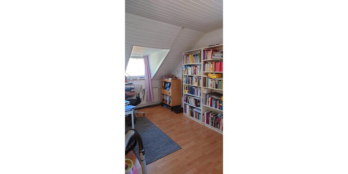 Etagenwohnung Remagen - 5 Zimmer, 130 m&sup2;, 1.560&euro; | Angebot:24558112