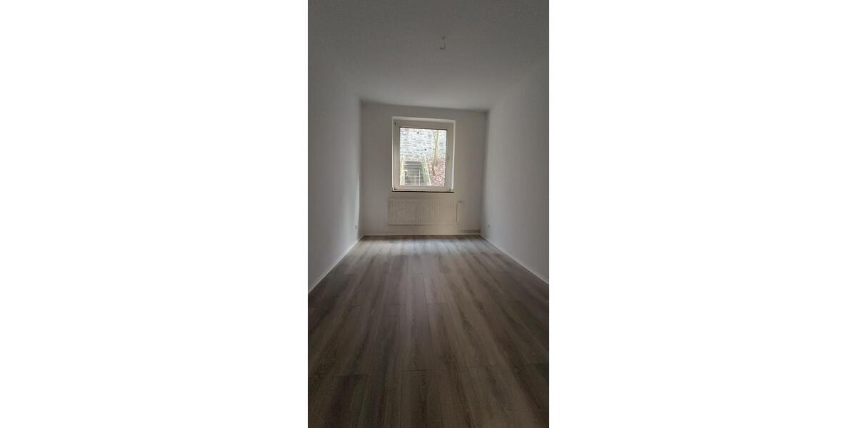Erdgeschoßwohnung Wuppertal Elberfeld - 3 Zimmer, 56 m&sup2;, 614&euro; | Angebot:24847182