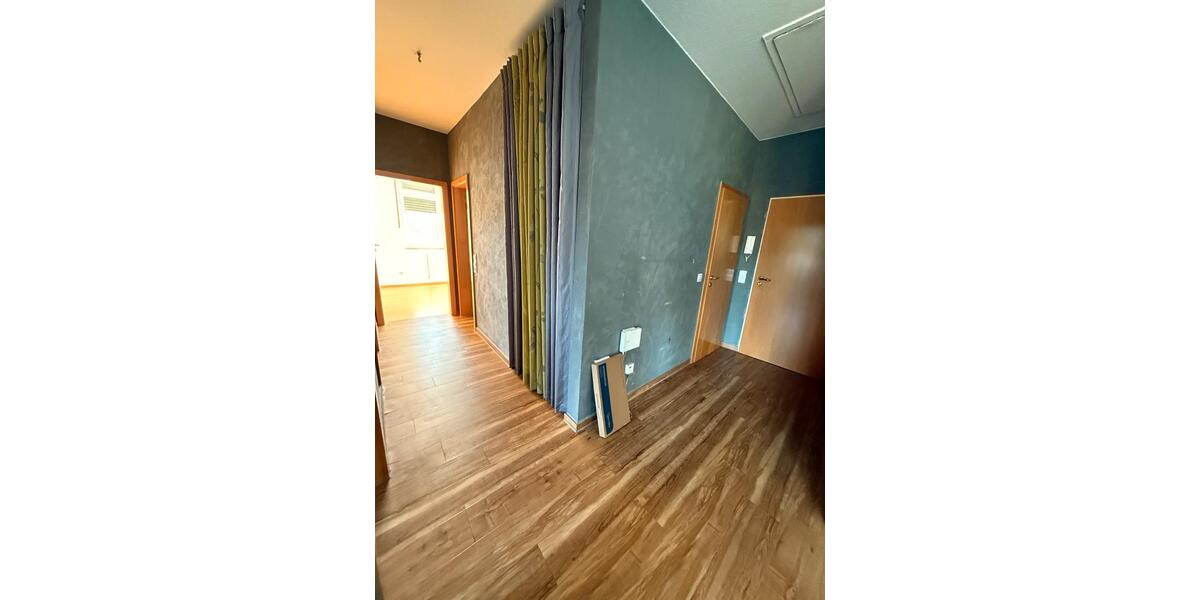 Dachgeschoßwohnung Bönen - 2 Zimmer, 80 m&sup2;, 1.000&euro; | Angebot:26374098