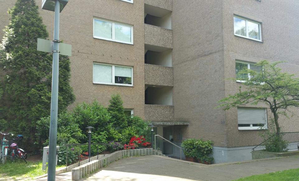 Etagenwohnung Köln Kalk - 4 Zimmer, 90 m&sup2;, 920&euro; | Angebot:24464906