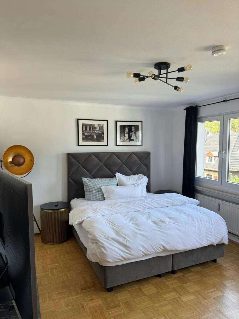 Wohnen auf Zeit in Düsseldorf 1.300 € 1 zimmer