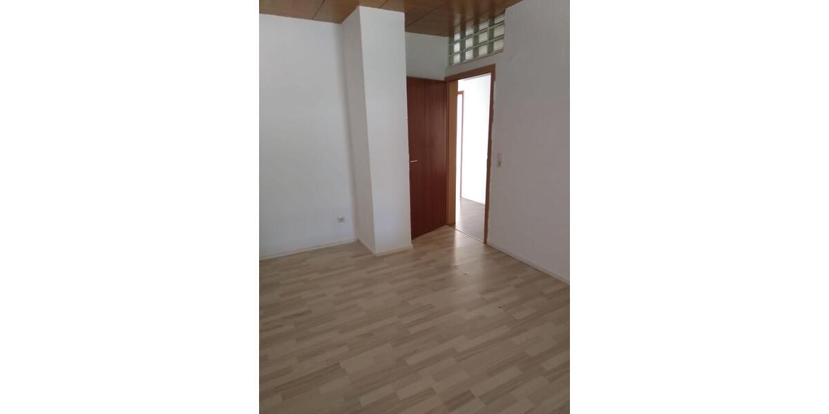 Etagenwohnung Holzhausen an der Haide - 3.5 Zimmer, 85 m&sup2;, 520&euro; | Angebot:26122079