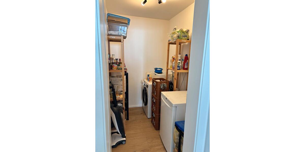 Etagenwohnung Bruckberg - 2.5 Zimmer, 82 m&sup2;, 1.050&euro; | Angebot:26256518